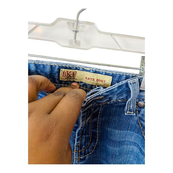 BKE Denim Womens Kate Bootcut Jeans Size 28x31.5 Blue Distressed Medium Wash - Picture 4 of 6